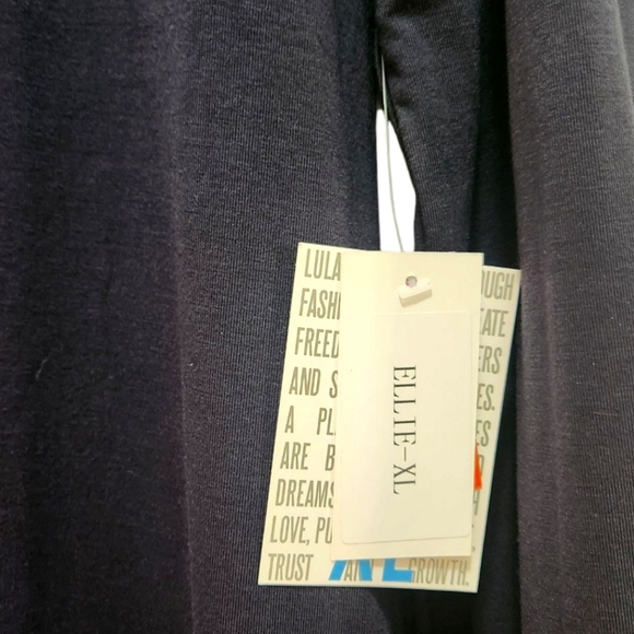 NWT LuLaRoe Ellie Shirt Dress Navy Button Front Pockets Stylish Career Size XL - Picture 5 of 6